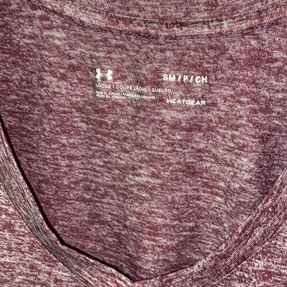 🌸Under Armour Tee Size S - Picture 3 of 5